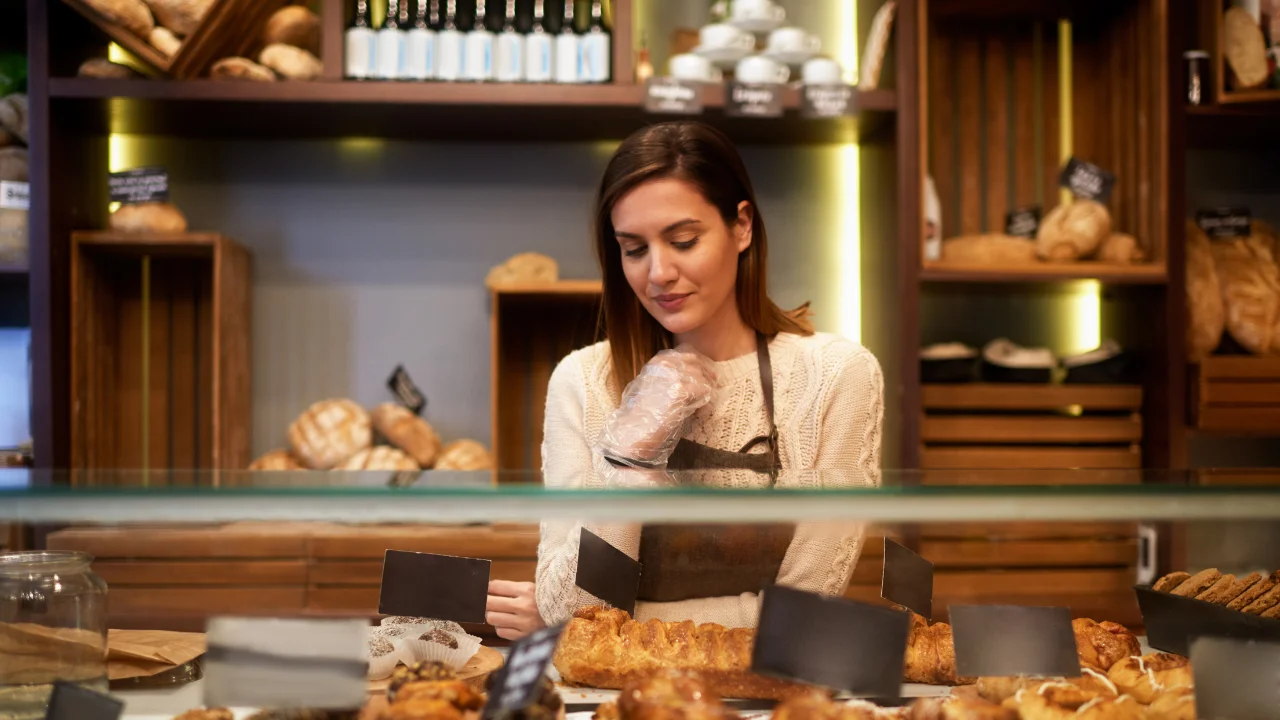 Immigration Solicitors for Hospitality & Food Services Companies