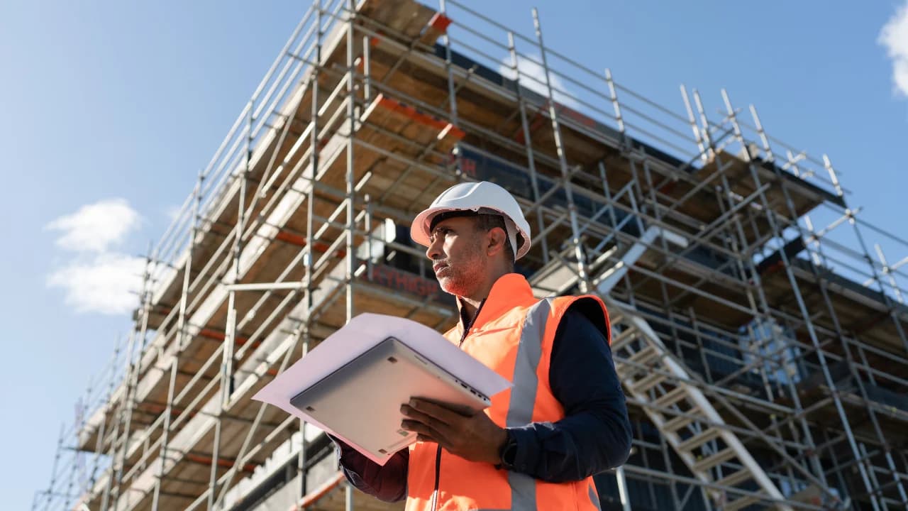 Immigration Solicitors for Engineering & Construction Companies